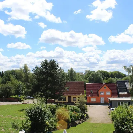 Schwalbennest Am Cafe Wunder Bar * Bad Sulze